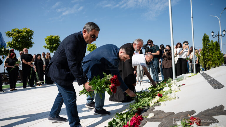 Public and Political Figures from Artsakh and Armenia Visit Yerablur on the 35th Anniversary of Artsakh’s Independence